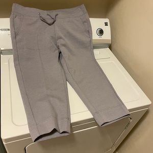 North Face capri sweatpants, women’s XL, new